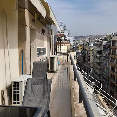 Mitropoleos Luxury Apartment Thessaloniki