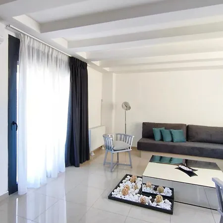 Mitropoleos Luxury *