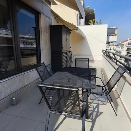 Mitropoleos Luxury