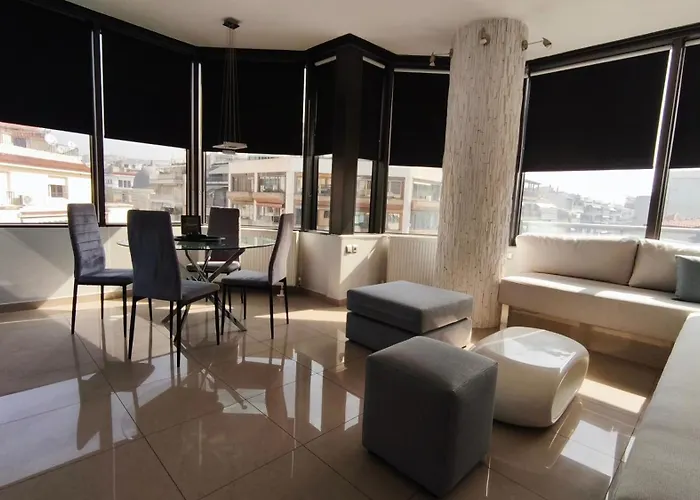 Mitropoleos Luxury Daire