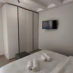 Mitropoleos Luxury Apartment Thessaloniki