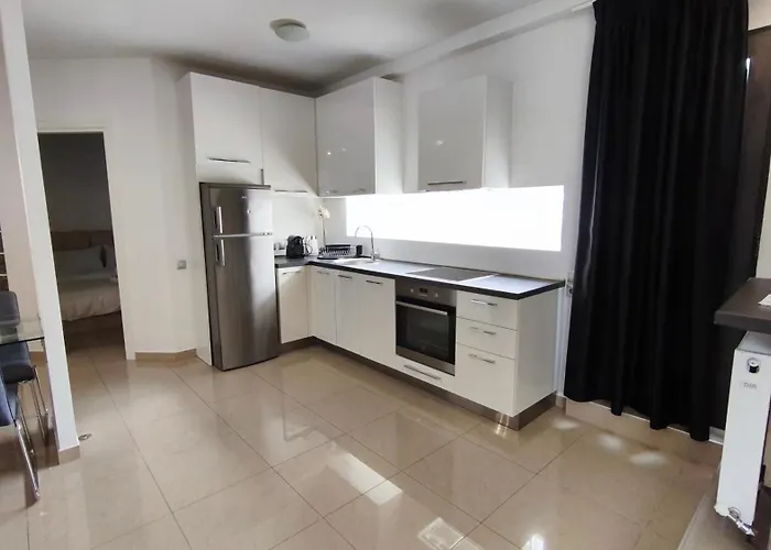 Mitropoleos Luxury Апартаменты Салоники
